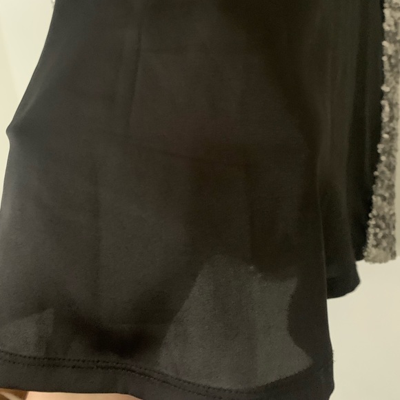 LIKE NEW THEORY Silver Sequin Tank, sz Large (also fits medium) - Picture 8 of 10